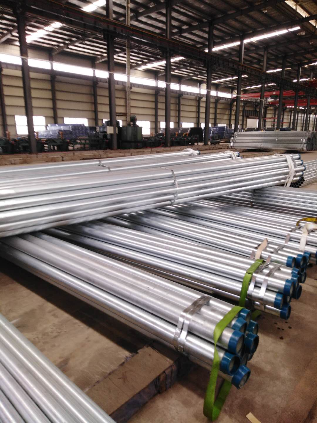 Hot dipped galvanized pipe
