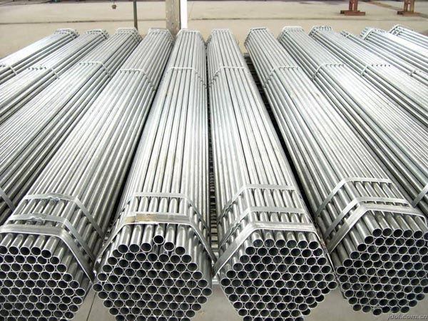  galvanized steel pipes vs black steel pipes 
